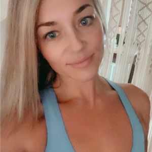 Meet your Posher, Gwen